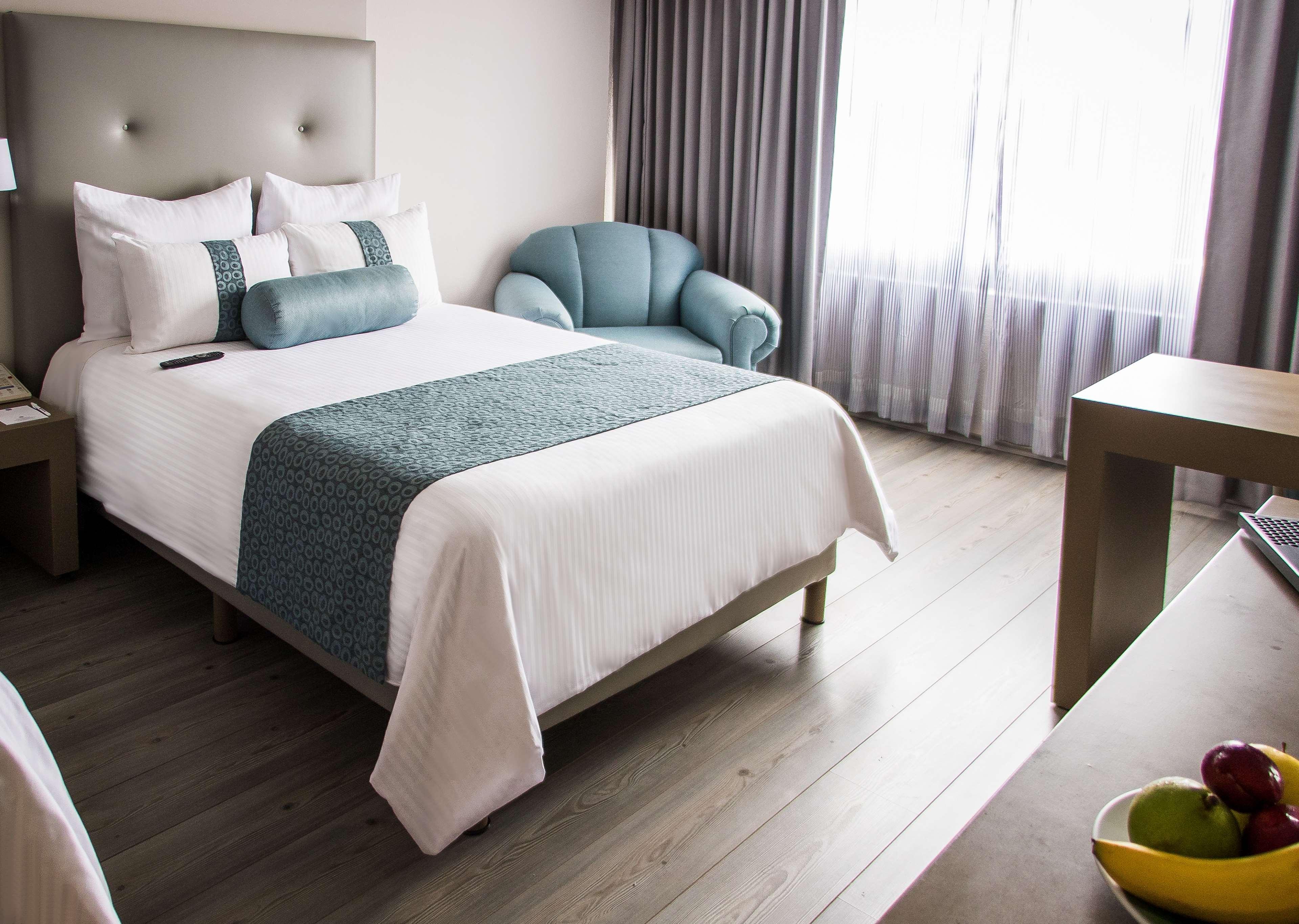 Grand Cantalagua Hotel Morelia, BW Signature Collection المظهر الخارجي الصورة A room at the hotel