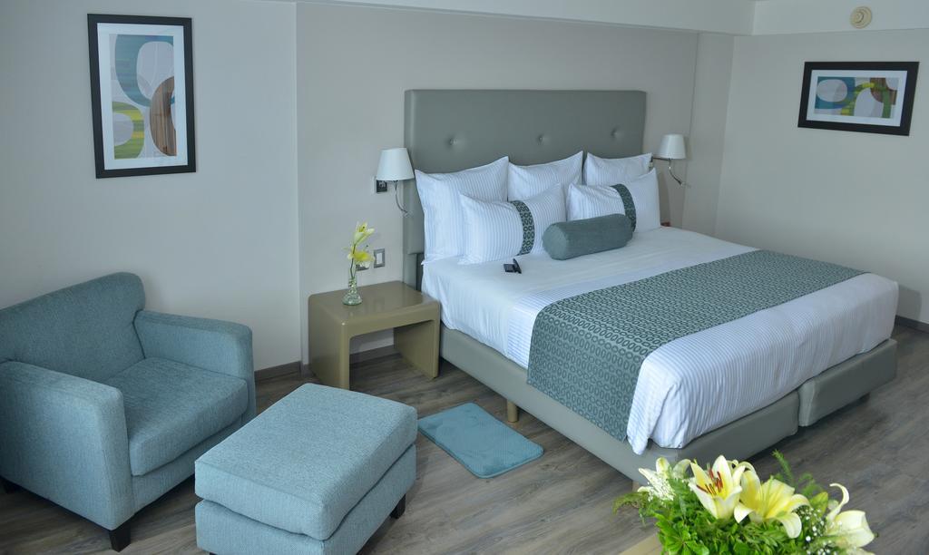 Grand Cantalagua Hotel Morelia, BW Signature Collection المظهر الخارجي الصورة A room at the hotel